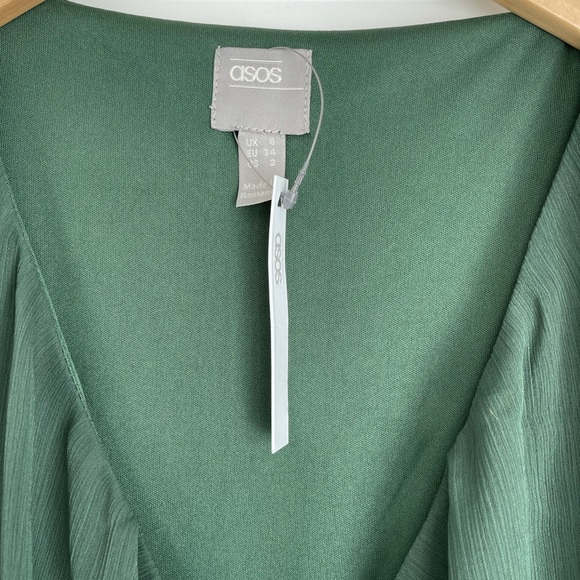 ASOS DESIGN Cape Back Dipped Hem Maxi Dress - Picture 3 of 4